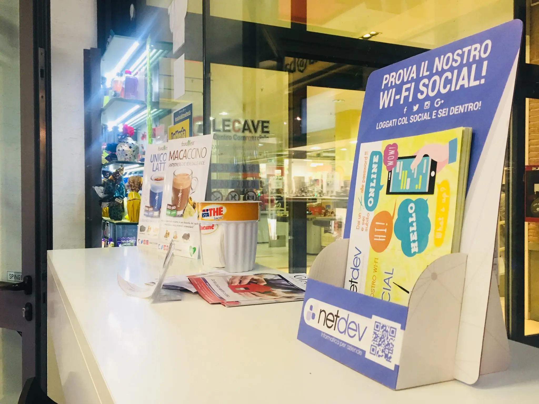 Copertura Wifi e Hotspot social per locali pubblici